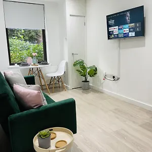  Apartment Southernhay Court By Staytor United Kingdom